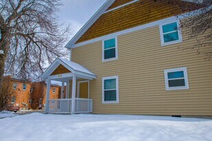 414 W Babcock St, Unit 1, Unit 1 in Bozeman, MT - Building Photo