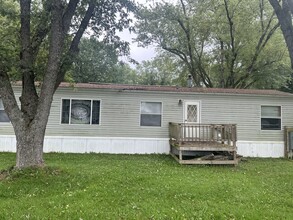 Brookside Mobile Home Park in Glen Aubrey, NY - Building Photo - Building Photo