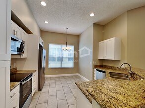 3588 Foxcroft Cir in Oviedo, FL - Building Photo - Building Photo