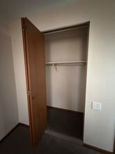 5 Lyndon Ct in Cedarville, OH - Building Photo - Building Photo