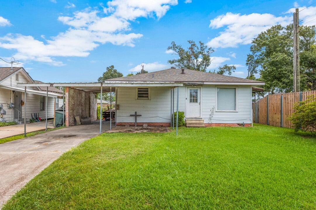 3035 Reidway St in Lake Charles, LA - Building Photo