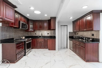 6340 Wilbur Ave, Unit 6340 A in Tarzana, CA - Building Photo - Building Photo