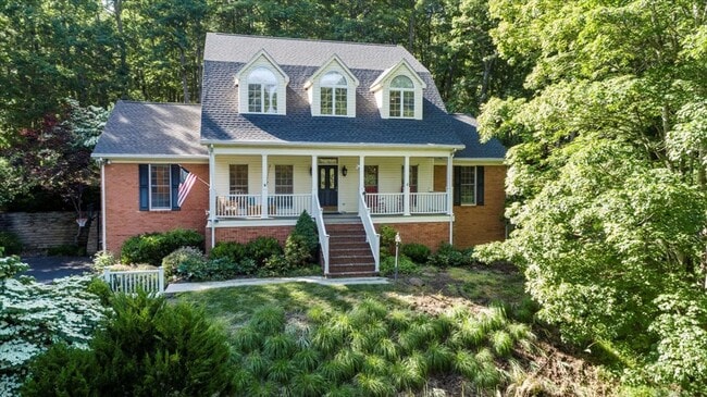 1010 Madison Ln in Blacksburg, VA - Building Photo - Building Photo