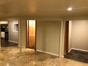 1813 W Armitage Ave, Unit Garden in Chicago, IL - Building Photo - Building Photo