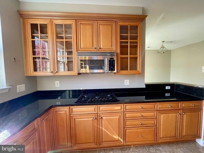 12418 Liberty Bridge Rd in Fairfax, VA - Building Photo - Building Photo