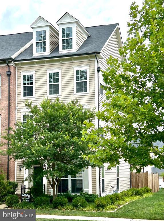 property at 212 Shields Rd