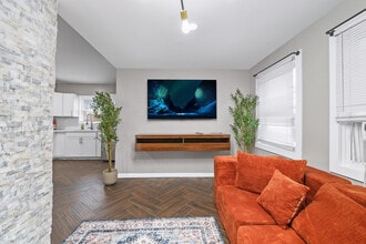 529 Ave E in Bayonne, NJ - Building Photo - Building Photo
