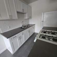 833 N Formosa Ave in Los Angeles, CA - Building Photo - Building Photo