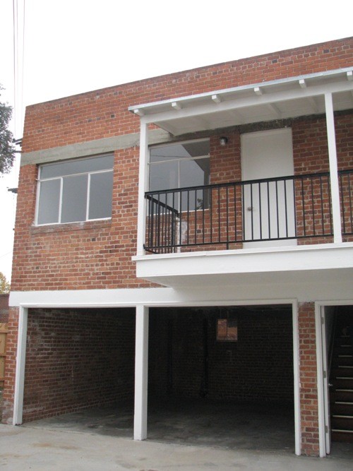 Van Ness Flats in Fresno, CA - Building Photo