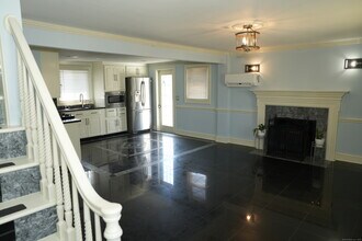 5 Nash Pl in Norwalk, CT - Building Photo - Building Photo