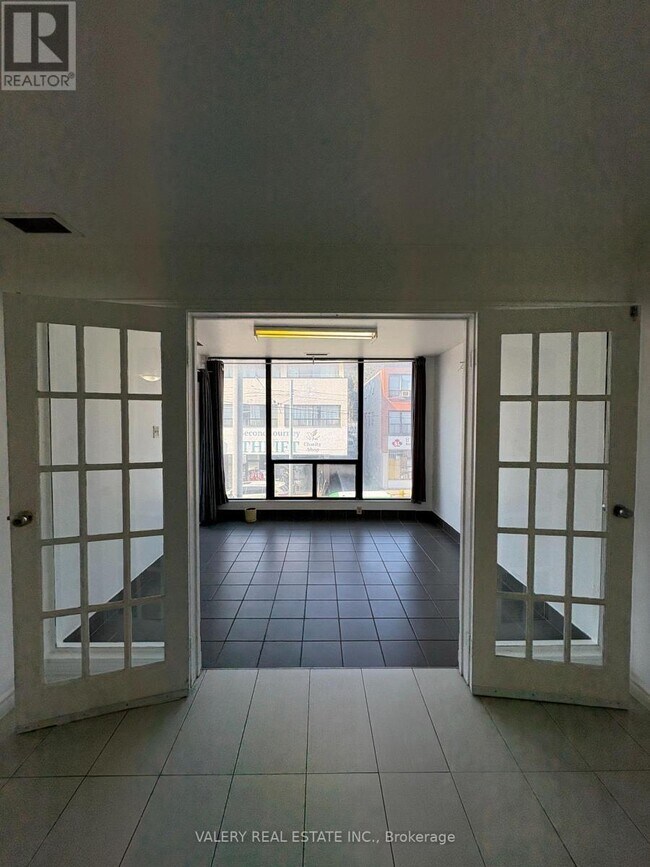 603 Gerrard St E in Toronto, ON - Building Photo - Building Photo