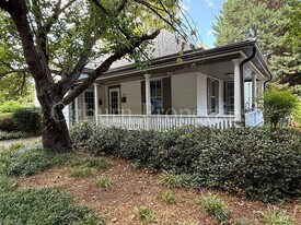 127 W End Blvd in Winston-Salem, NC - Building Photo