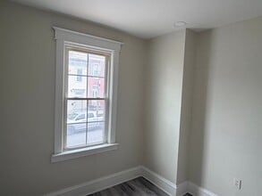1020 W Market St, Unit 2 in Pottsville, PA - Building Photo - Building Photo