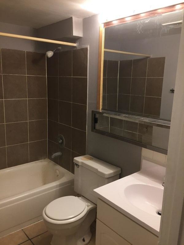 Crossroads Apartments in Sauk Village, IL