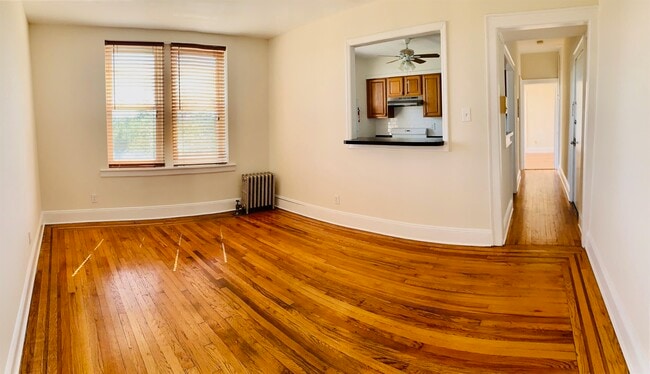 27 W 1ST St in Bayonne, NJ - Building Photo - Building Photo