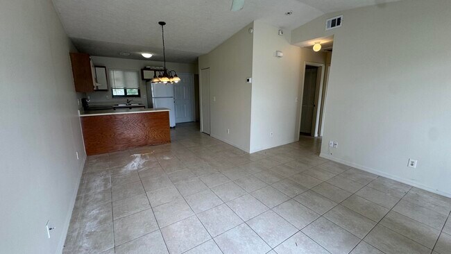 5045 SE Primrose Way in Stuart, FL - Building Photo - Building Photo