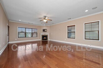 213 Bell Heather Ln in Greer, SC - Building Photo - Building Photo