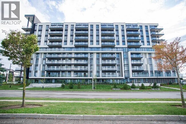575 Conklin Rd in Brantford, ON - Building Photo - Building Photo