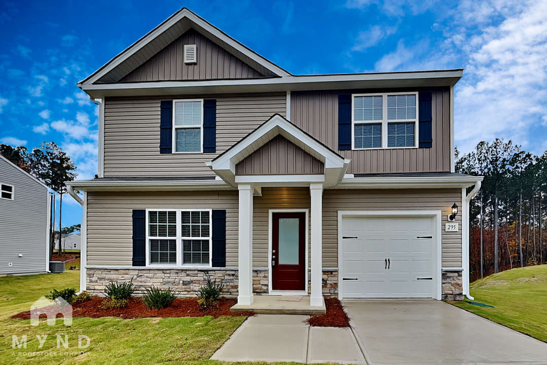 295 Ivy Bank Dr in Angier, NC - Building Photo