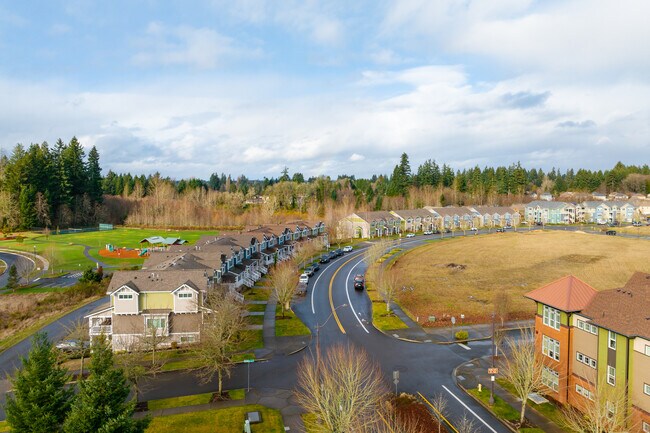 Parkside Executive Townhomes at Briggs in Olympia, WA - Foto de edificio - Building Photo