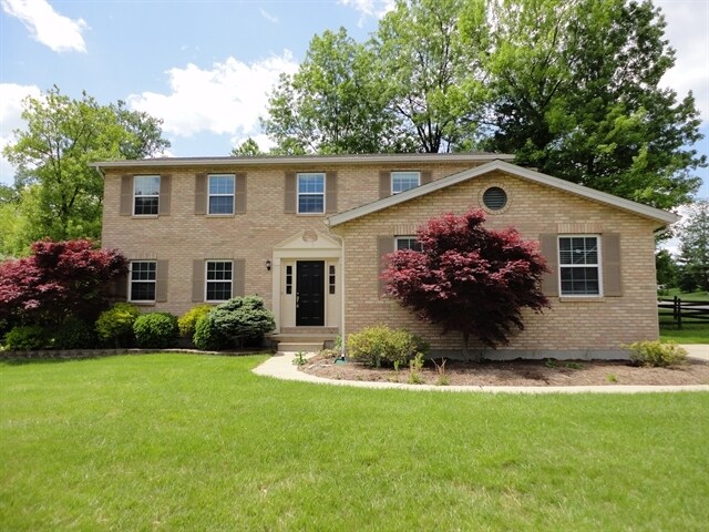 3543 Oak Spring Dr in Liberty Township, OH - Building Photo