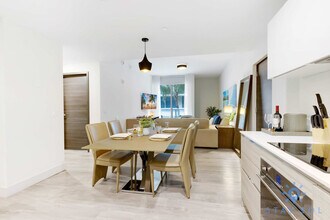 777 N Ocean Dr in Hollywood, FL - Building Photo - Building Photo