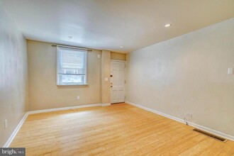 715 Manton St in Philadelphia, PA - Building Photo - Building Photo