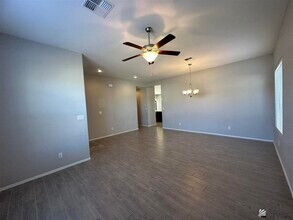 7843 E 38th St in Yuma, AZ - Building Photo - Building Photo