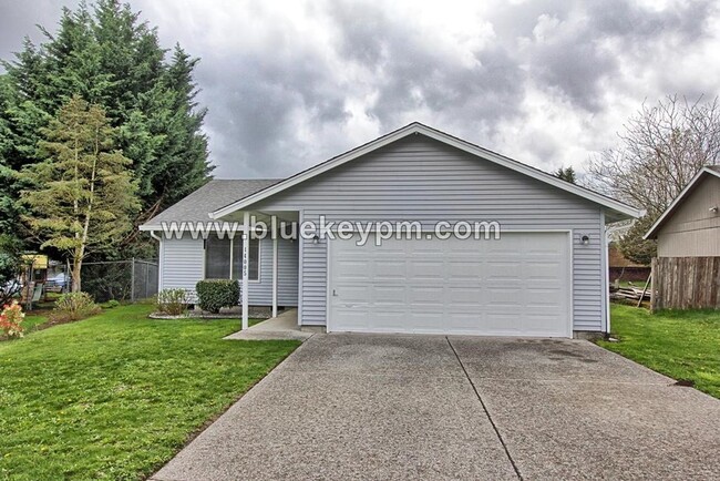 14005 NE 70th St in Vancouver, WA - Building Photo - Building Photo