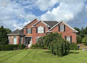 1600 Crownridge Ct in Bowling Green, KY - Building Photo