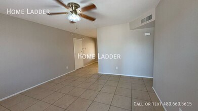 3213 E Hartford Ave in Phoenix, AZ - Building Photo - Building Photo