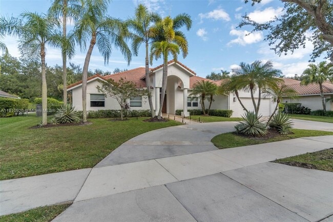 1222 Manor Ct in Weston, FL - Building Photo - Building Photo