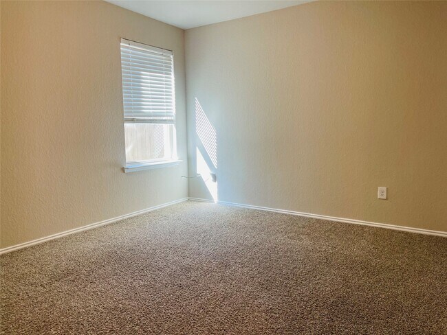 719 Ashley Falls Ln in Arcola, TX - Building Photo - Building Photo