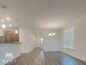 2100 Iron Rail Terrace in Round Rock, TX - Foto de edificio - Building Photo