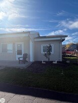 9237 N River Rd, Unit 2-17922F in Clay Township, MI - Building Photo