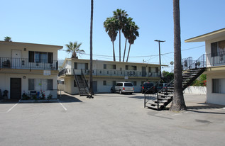 Harvard Estates in Santa Paula, CA - Foto de edificio - Building Photo