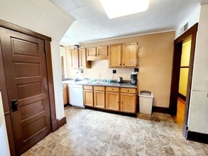 21 Marion St in Morgantown, WV - Building Photo - Building Photo