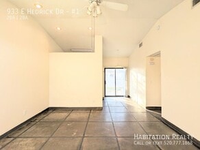 933 E Hedrick Dr in Tucson, AZ - Building Photo - Building Photo