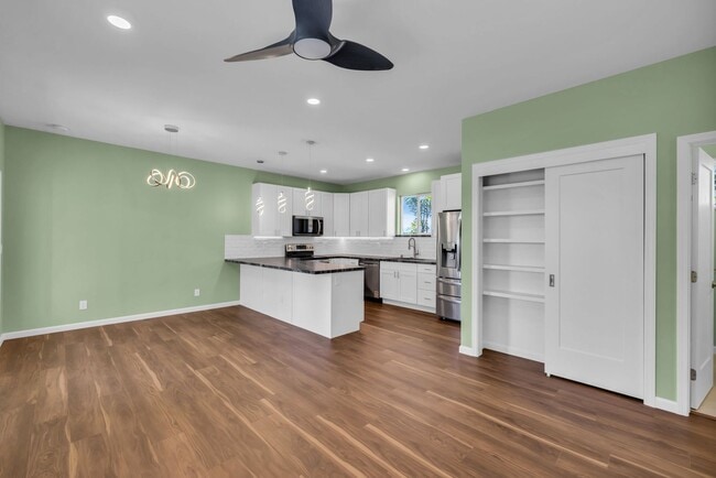 property at 1276 S Nahale Pl