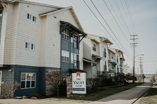 The Yacht Club Apartments