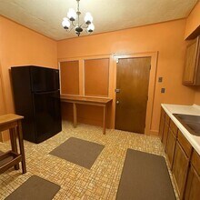 418 Orchard Park in Rockford, IL - Building Photo - Building Photo