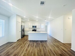 3619 River Sand Rd in Rosenberg, TX - Building Photo - Building Photo