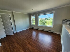 120 Downing St-Unit -3 in New Haven, CT - Building Photo - Building Photo
