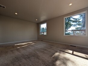 3697 Vitus Lane in Springfield, OR - Foto de edificio - Building Photo