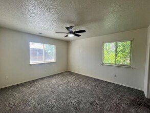 4801 Irving Blvd NW in Albuquerque, NM - Building Photo - Building Photo