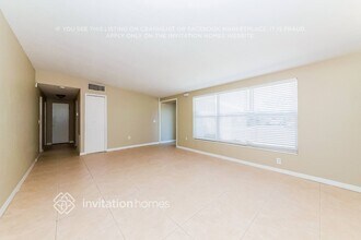 6218 Nutmeg Ave in Sarasota, FL - Foto de edificio - Building Photo