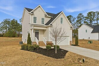 48 Weathervane Dr. in Zebulon, NC - Building Photo - Building Photo