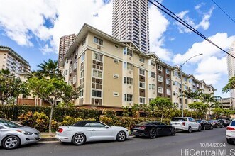 1820 Kaio?o Dr in Honolulu, HI - Building Photo - Building Photo