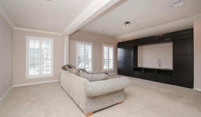 property at 7838 Autumn Hollow Ln