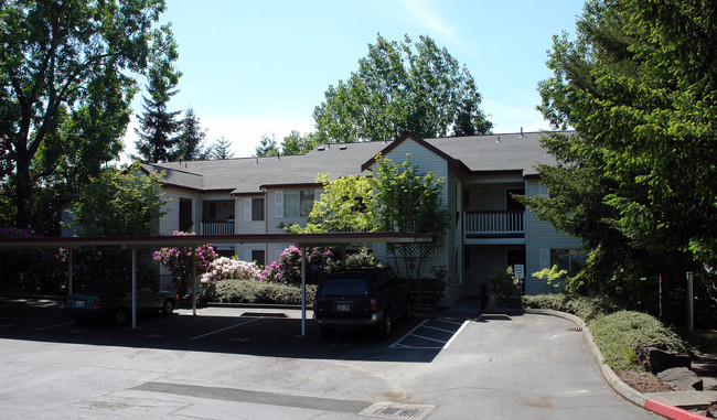 Wilburton II Apartments in Bellevue, WA - Building Photo - Building Photo